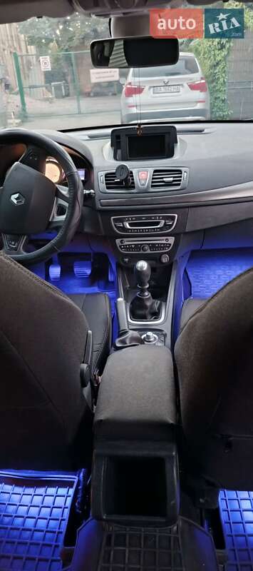 Универсал Renault Megane 2011 в Кропивницком фото 12 Универсал Renault Megane 2011 в Кропивницком