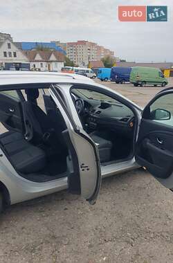 Универсал Renault Megane 2011 в 