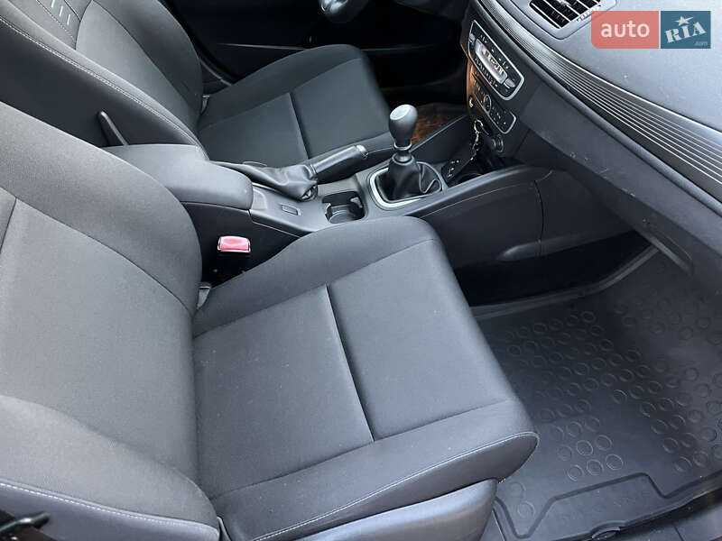Хетчбек Renault Megane 2010 в Охтирці фото 54 Хетчбек Renault Megane 2010 в Охтирці