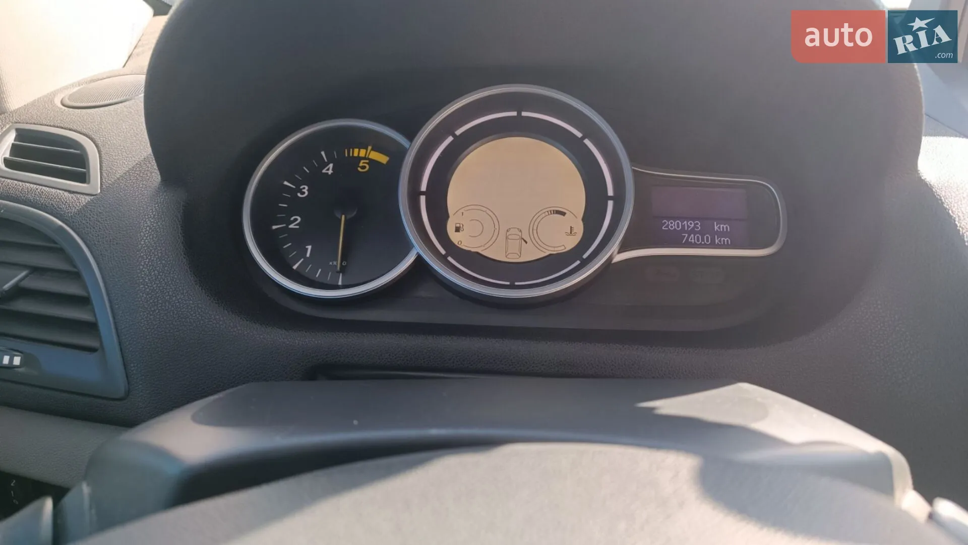 2010 Renault Megane - мініатюра 6