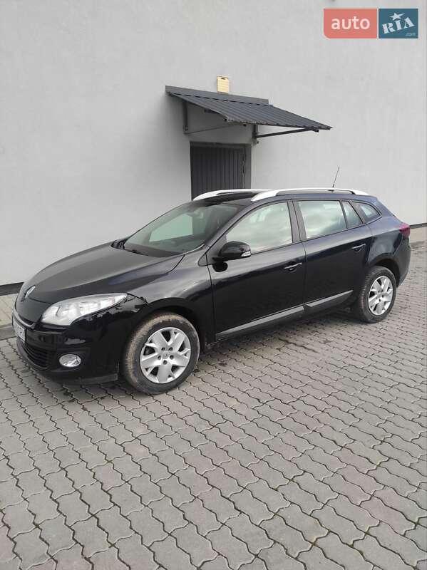 Универсал Renault Megane 2013 в Бориславе