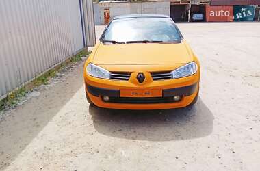 Кабриолет Renault Megane 2003 в 