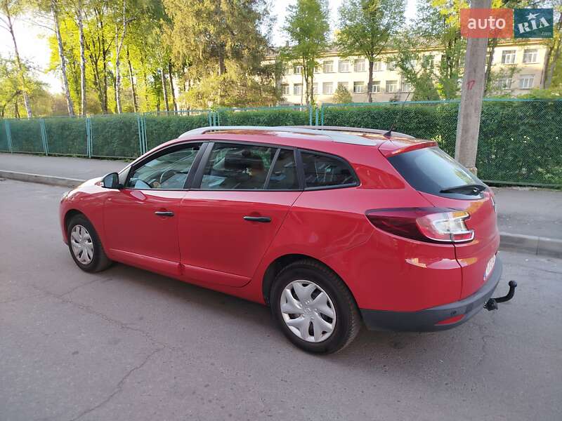 Універсал Renault Megane 2014 в Рівному
