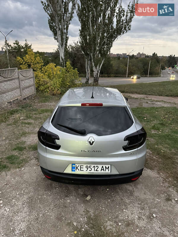 Универсал Renault Megane 2012 в Кривом Роге фото 6 Универсал Renault Megane 2012 в Кривом Роге