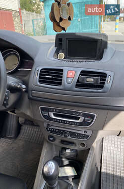 Универсал Renault Megane 2010 в 