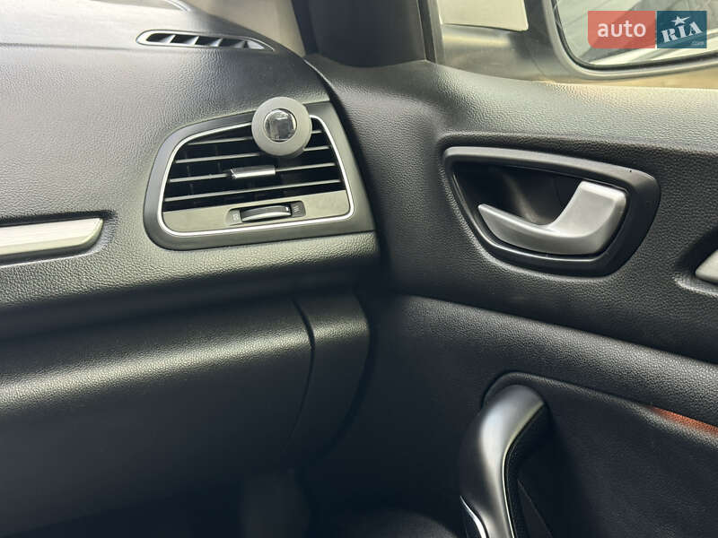 Седан Renault Megane 2019 в Одессе