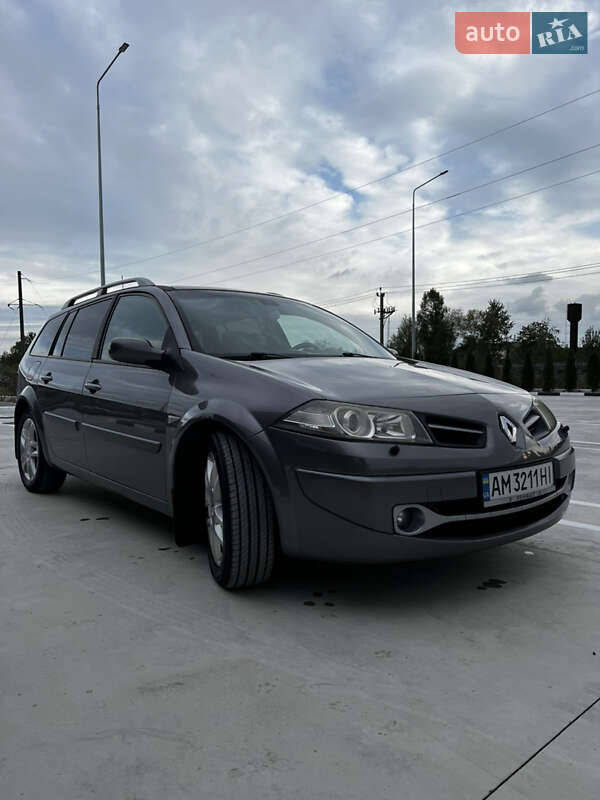 Универсал Renault Megane 2008 в Звягеле фото 16 Универсал Renault Megane 2008 в Звягеле