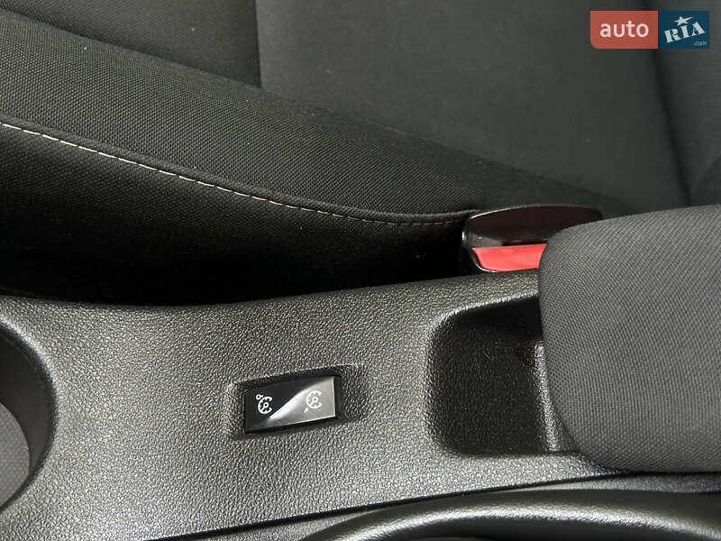 Универсал Renault Megane 2014 в Луцке фото 18 Универсал Renault Megane 2014 в Луцке