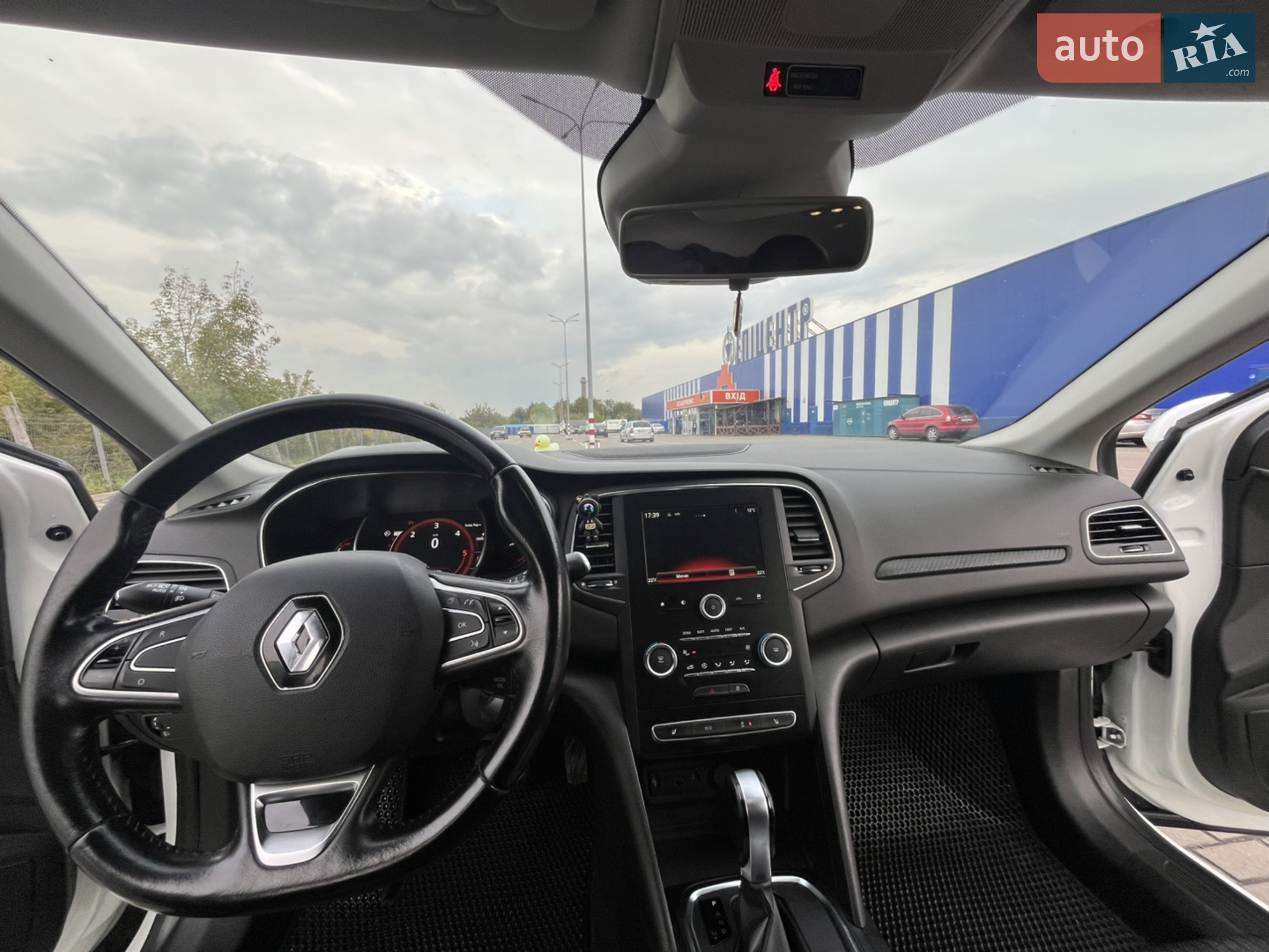 2017 Renault Megane - мініатюра 26