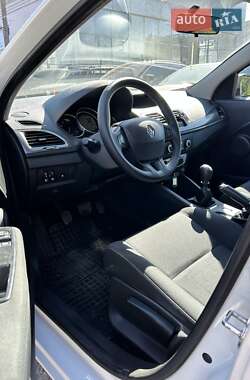 Хетчбек Renault Megane 2014 в 