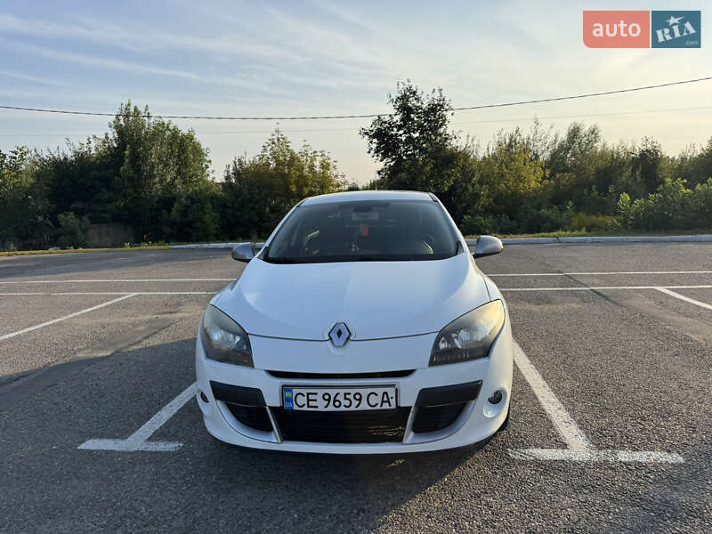 Хэтчбек Renault Megane 2011 в Черновцах фото 2 Хэтчбек Renault Megane 2011 в Черновцах
