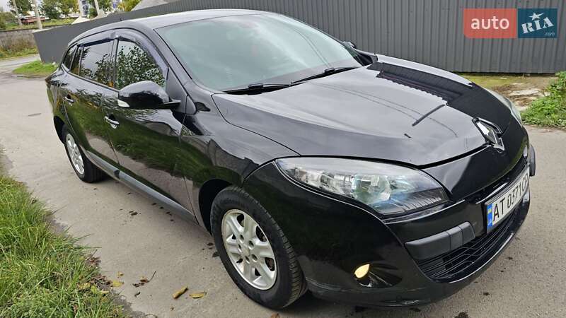 Универсал Renault Megane 2011 в Ивано-Франковске фото 12 Универсал Renault Megane 2011 в Ивано-Франковске