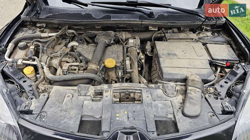 Универсал Renault Megane 2011 в Ивано-Франковске фото 17 Универсал Renault Megane 2011 в Ивано-Франковске