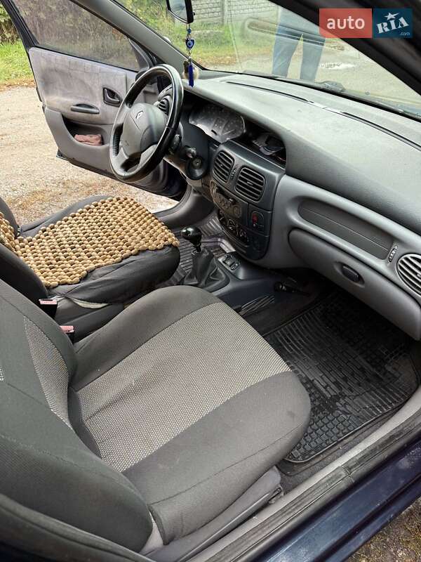 Седан Renault Megane 2000 в Кременчуге фото 16 Седан Renault Megane 2000 в Кременчуге