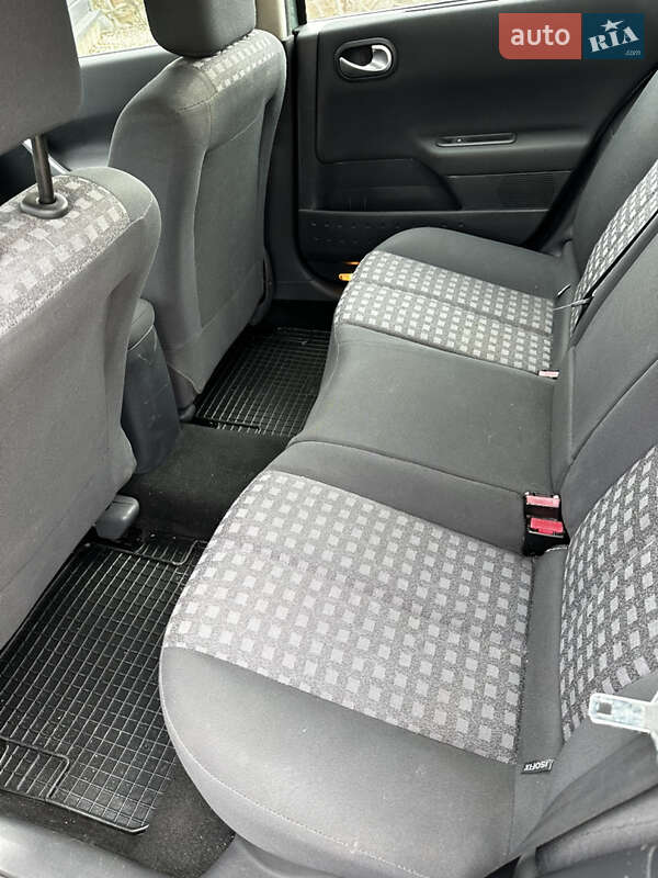 Универсал Renault Megane 2007 в Первомайске фото 10 Универсал Renault Megane 2007 в Первомайске