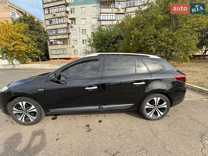 Универсал Renault Megane 2011 в Краматорске фото 4 Универсал Renault Megane 2011 в Краматорске