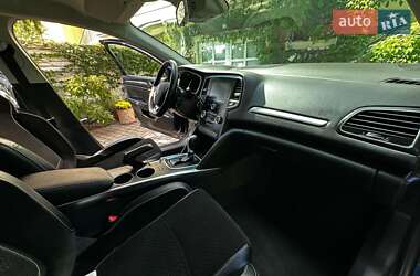 Хэтчбек Renault Megane 2017 в 