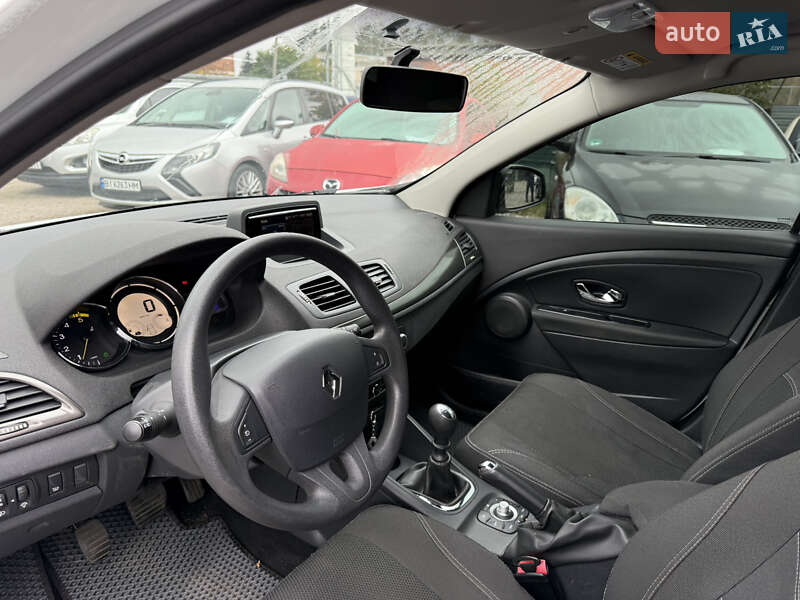 Хэтчбек Renault Megane 2015 в Полтаве