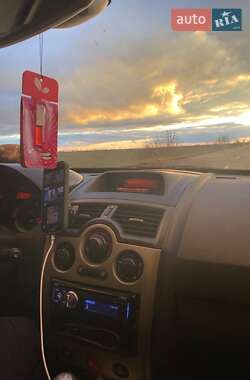 Универсал Renault Megane 2004 в 