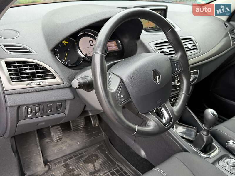 Універсал Renault Megane 2014 в Борисполі фото 42 Універсал Renault Megane 2014 в Борисполі