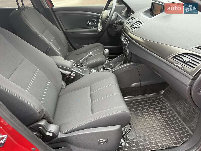 Універсал Renault Megane 2014 в Борисполі фото 49 Універсал Renault Megane 2014 в Борисполі