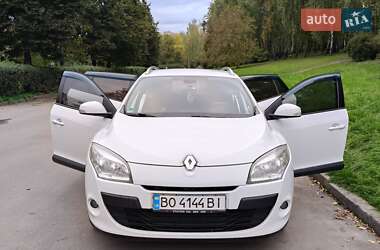 Универсал Renault Megane 2011 в 