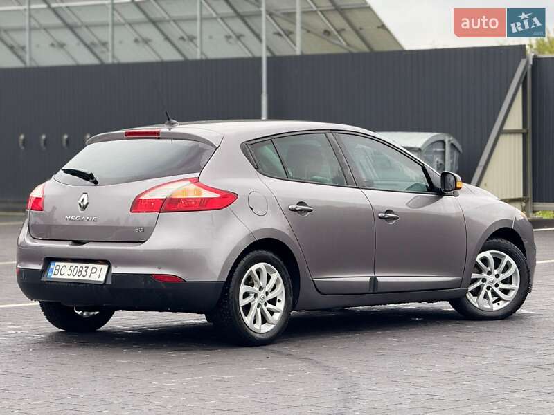 Хэтчбек Renault Megane 2013 в Самборе