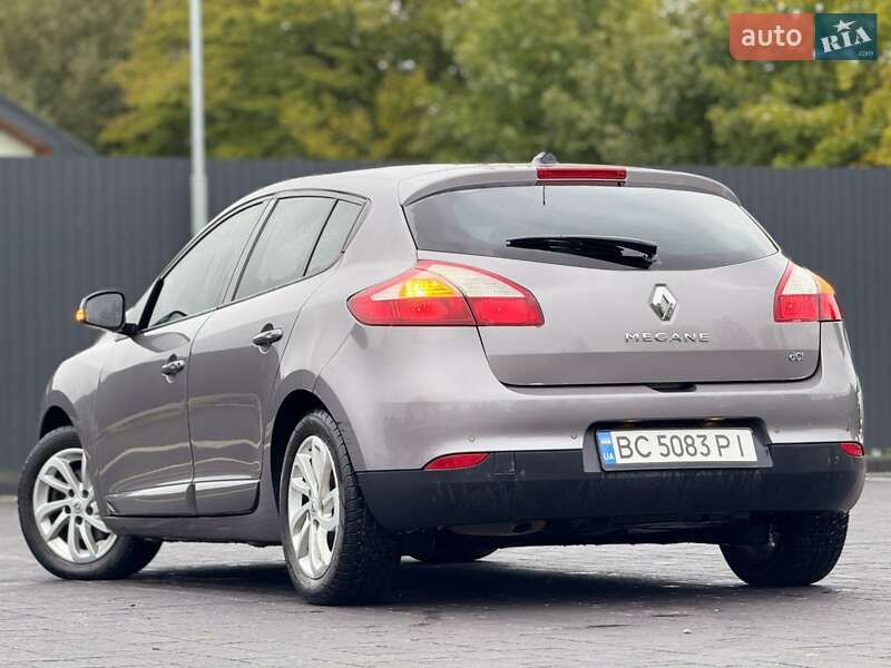 Хэтчбек Renault Megane 2013 в Самборе