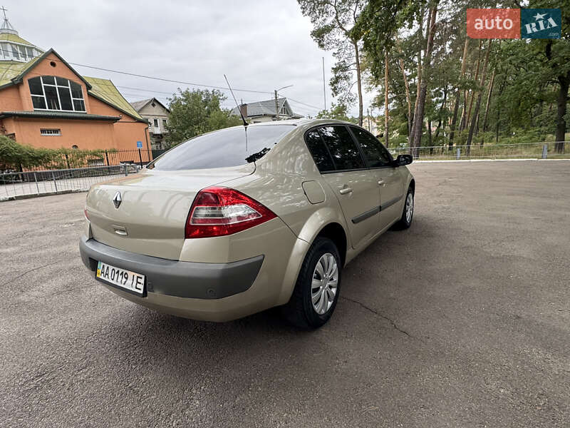 Седан Renault Megane 2008 в Киеве