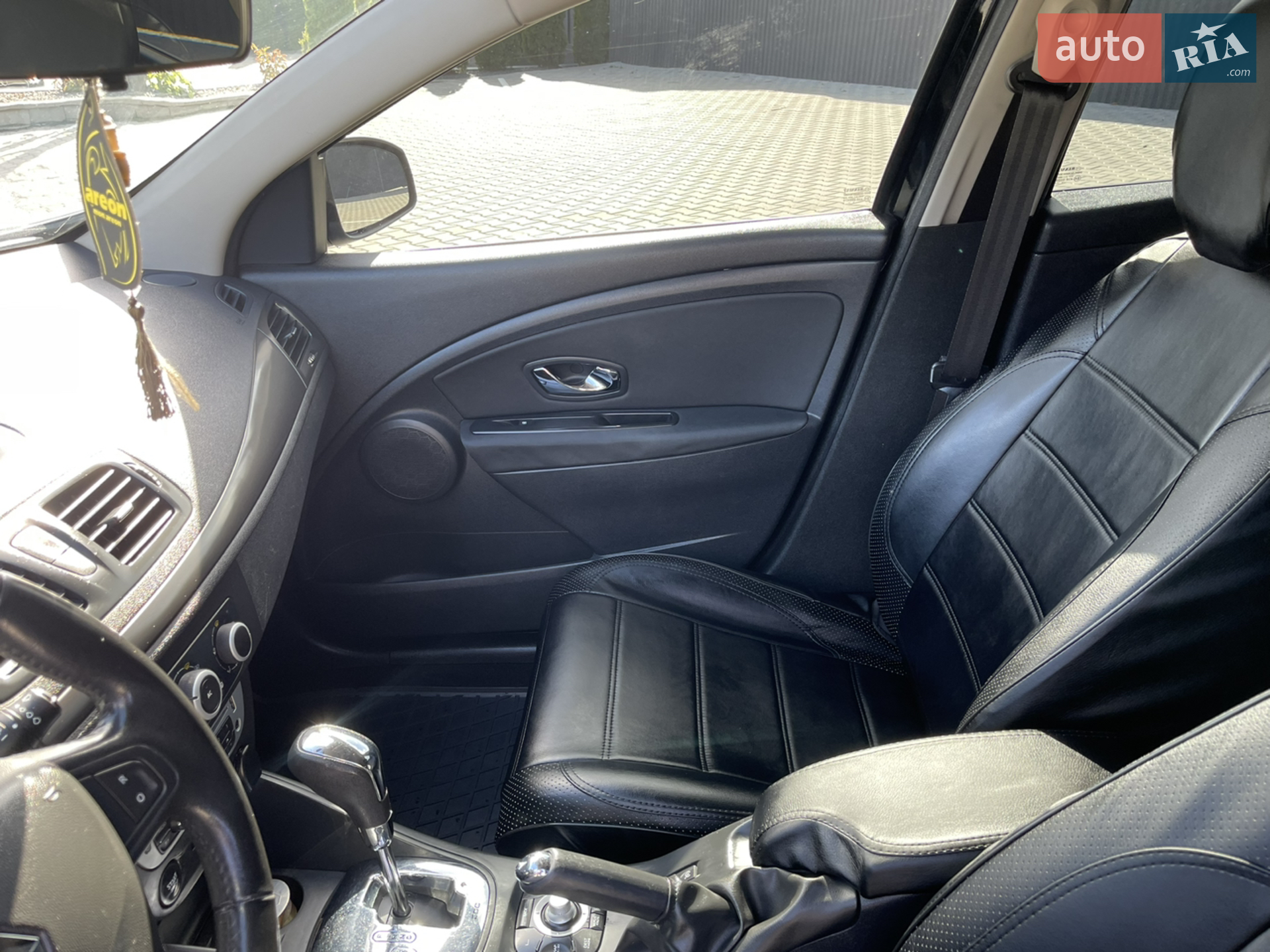 2014 Renault Megane - мініатюра 19