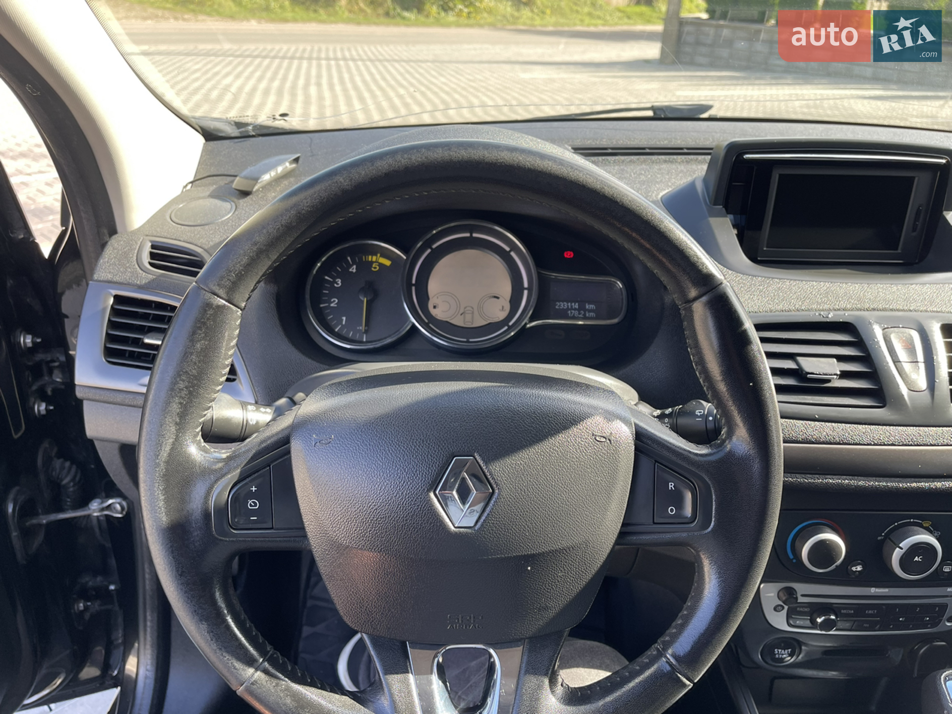 2014 Renault Megane - мініатюра 19