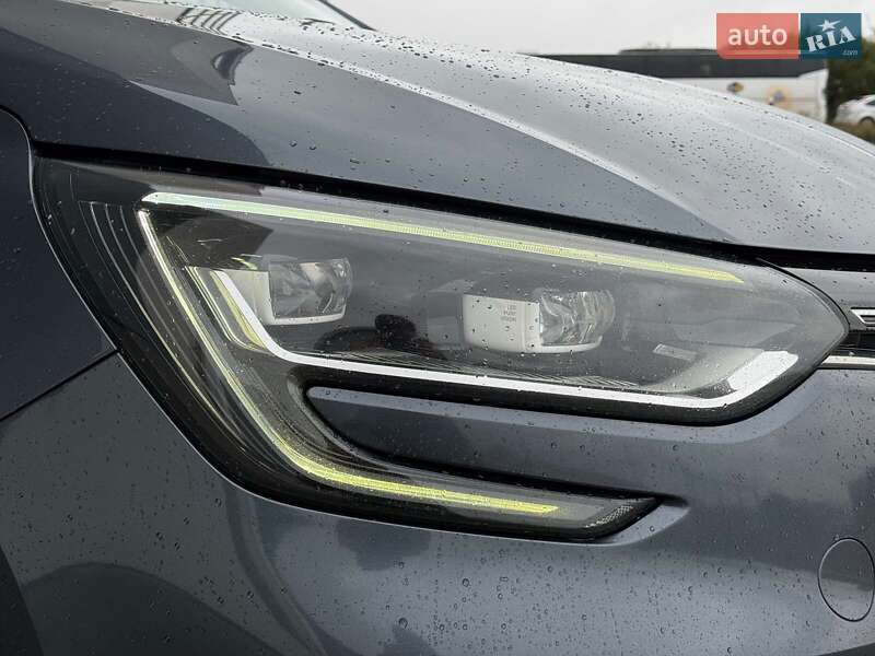 Седан Renault Megane 2020 в Львове