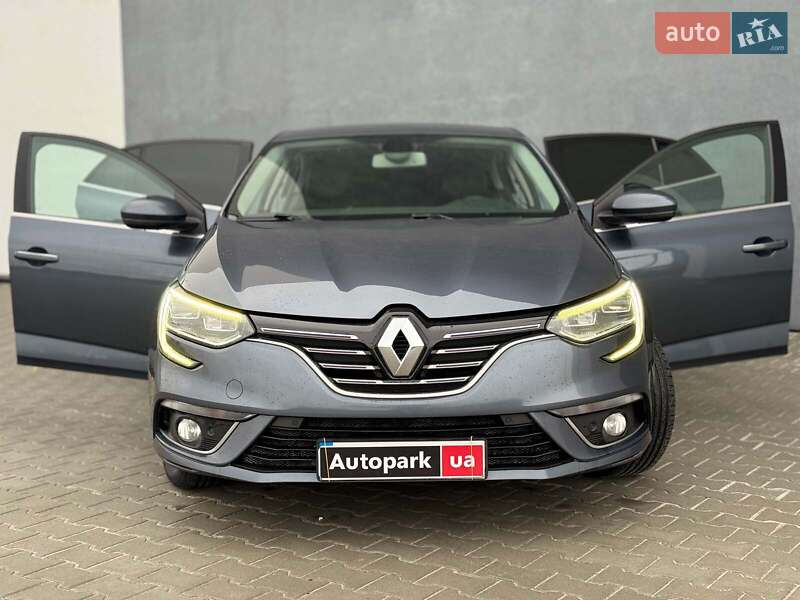 Седан Renault Megane 2020 в Львове