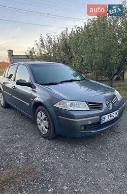 Седан Renault Megane 2006 в Хороле