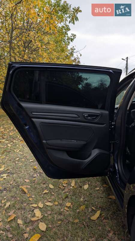 Универсал Renault Megane 2017 в Каменке фото 19 Универсал Renault Megane 2017 в Каменке