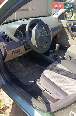 Универсал Renault Megane 2004 в 