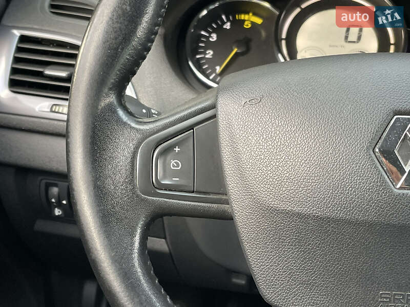 Універсал Renault Megane 2015 в Києві фото 19 Універсал Renault Megane 2015 в Києві