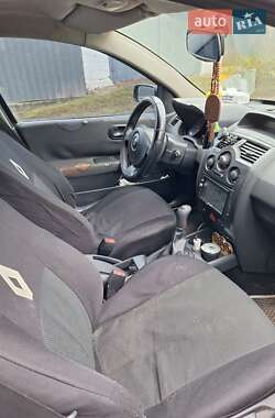Седан Renault Megane 2008 в 