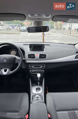 Универсал Renault Megane 2010 в 