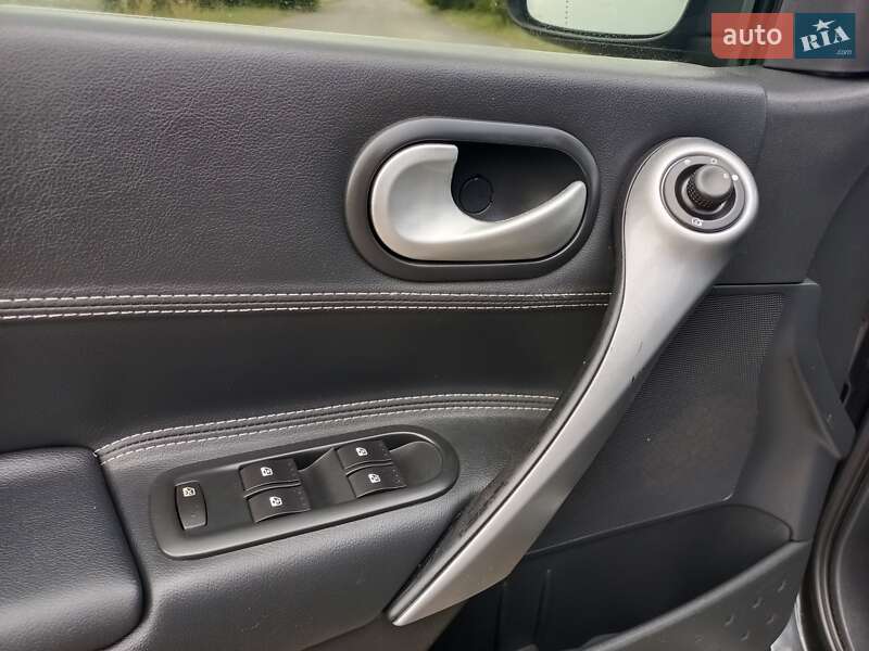 Универсал Renault Megane 2008 в Бродах фото 18 Универсал Renault Megane 2008 в Бродах