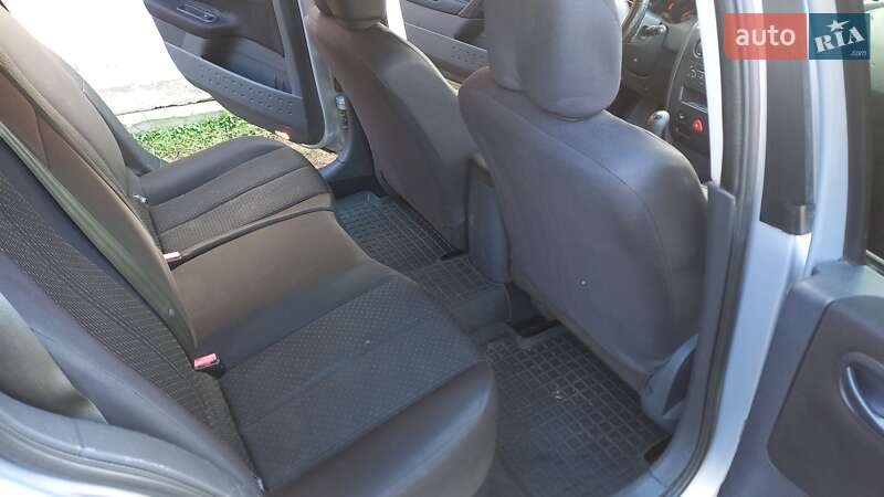 Универсал Renault Megane 2005 в Миргороде фото 8 Универсал Renault Megane 2005 в Миргороде