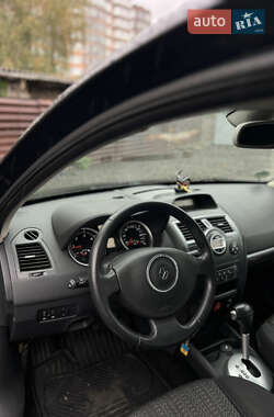 Универсал Renault Megane 2007 в  фото 16 Универсал Renault Megane 2007 в