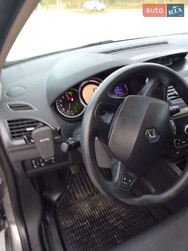 Універсал Renault Megane 2010 в Каневі фото 7 Універсал Renault Megane 2010 в Каневі