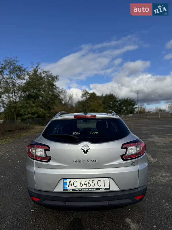 Универсал Renault Megane 2014 в Киеве