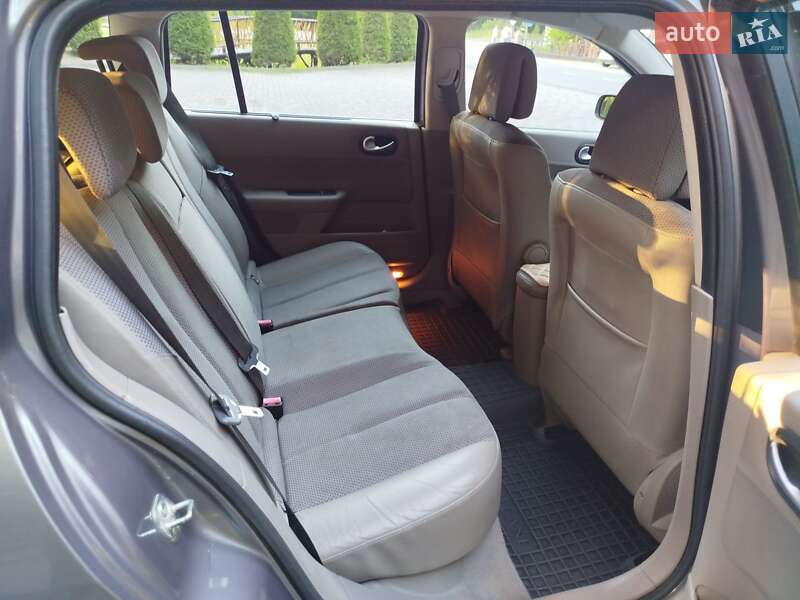 Універсал Renault Megane 2005 в Стебнику фото 27 Універсал Renault Megane 2005 в Стебнику