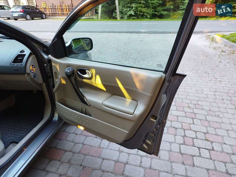 Універсал Renault Megane 2005 в Стебнику фото 32 Універсал Renault Megane 2005 в Стебнику