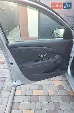 Универсал Renault Megane 2014 в 