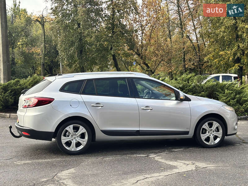 Универсал Renault Megane 2010 в Александрие