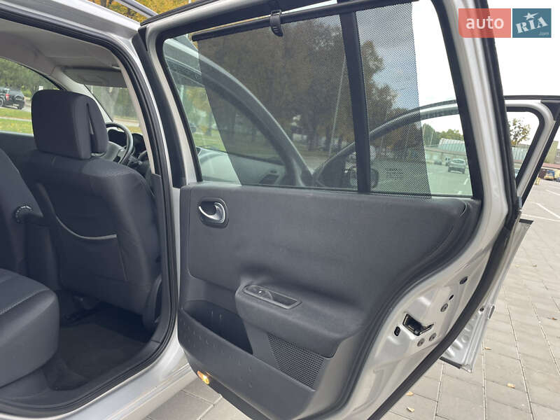 Универсал Renault Megane 2006 в Черкассах фото 18 Универсал Renault Megane 2006 в Черкассах