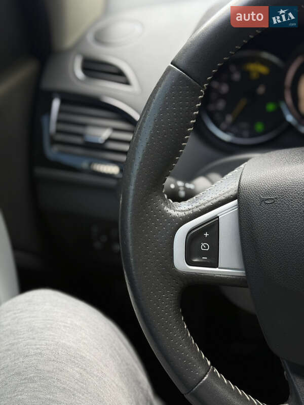 Универсал Renault Megane 2012 в Чернигове